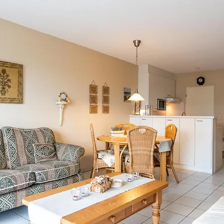 Apartment With A Beautiful View, Close To The Beach